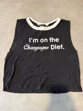 A Classy Chic Boutique Black & White Graphic Crop Tank